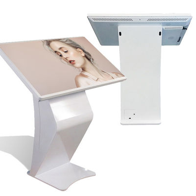 Reklamowy ekran dotykowy TFT LCD Kiosk 6/10/20 Punkty Touch 65 &#39;&#39; 4K dla centrum handlowego